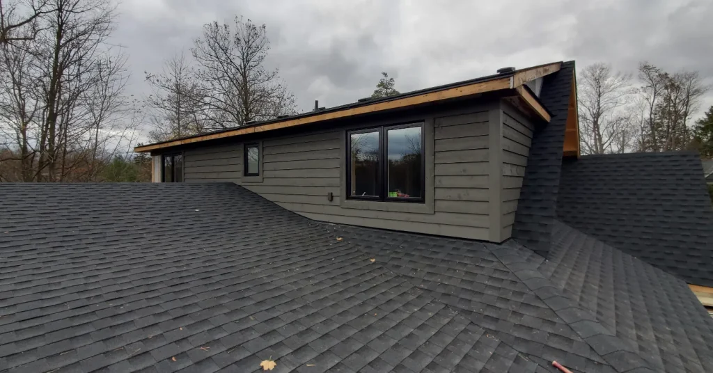 Custom Home Siding CBB2