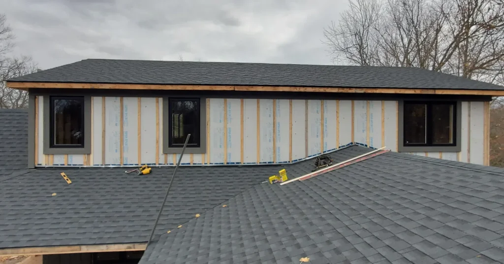 Custom Home Siding CBB3