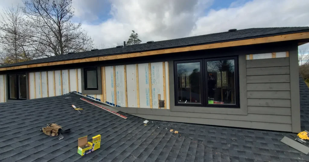 Custom Home Siding CBB4